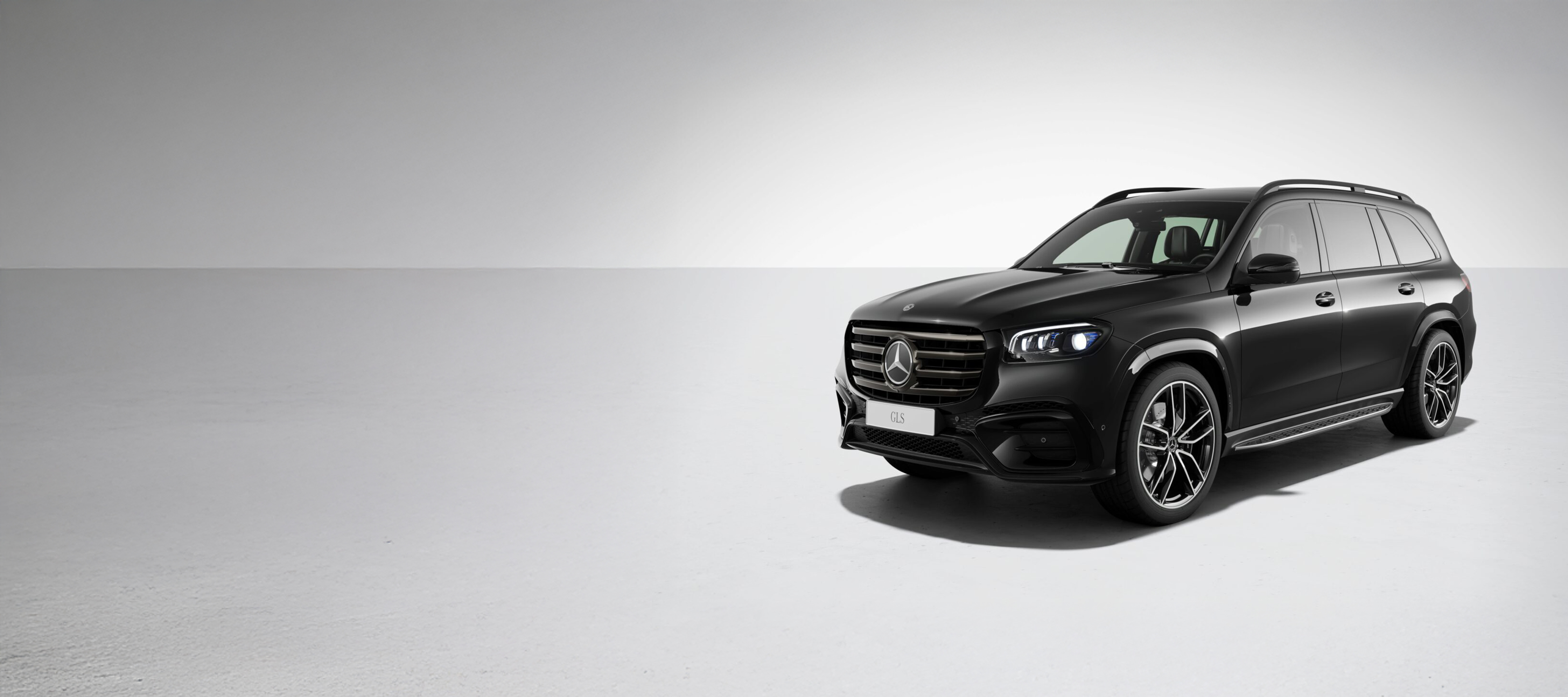 GLS | Mercedes-Benz Mercedes-Benz GLS'nin önden görünümü.