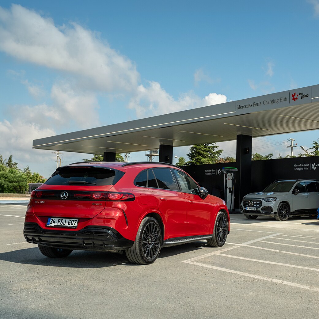 Mercedes-Benz ve En Yakıt iş birliği ile geliştirilen Charging Hub ağı.
