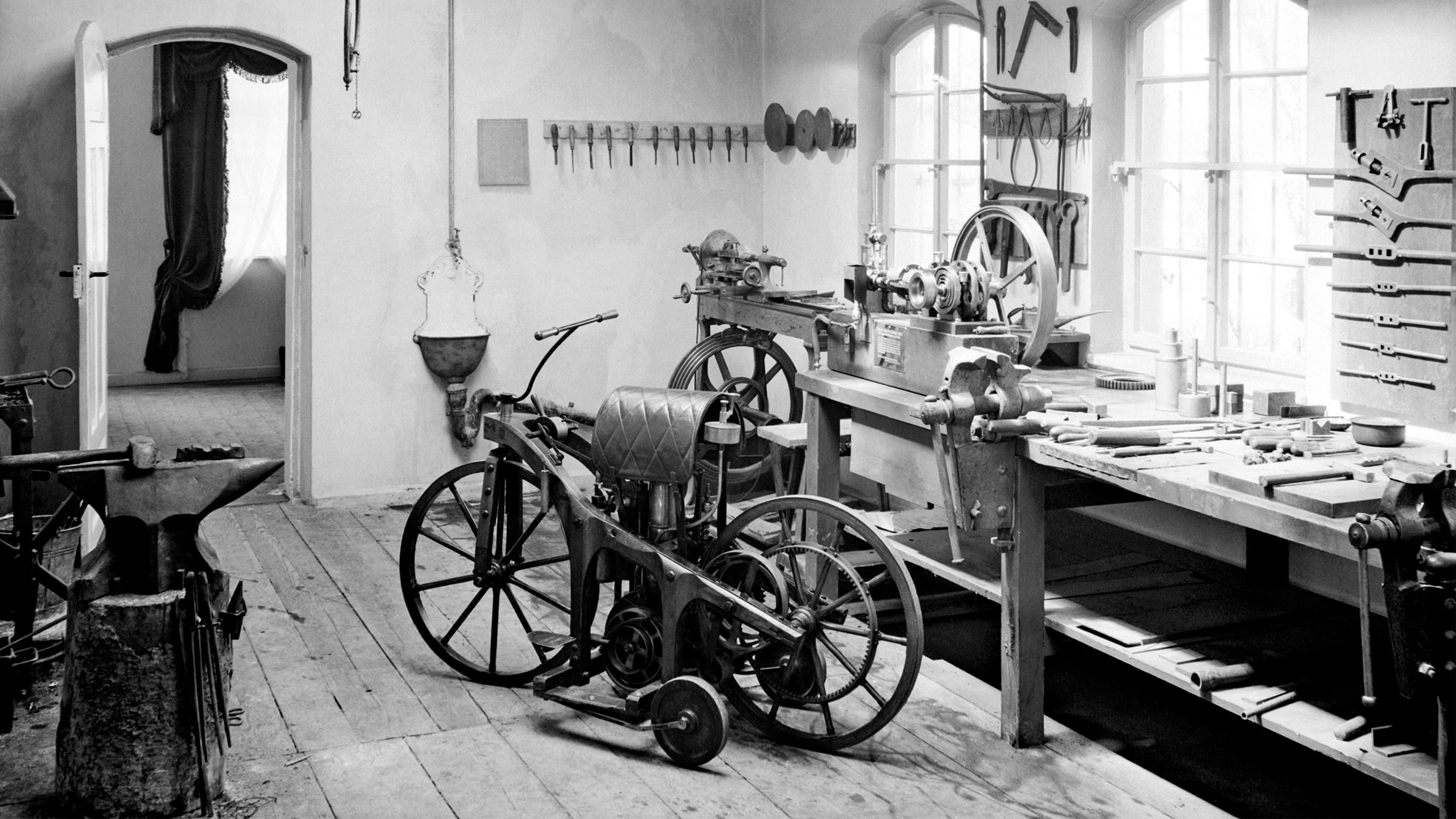 Stuttgart-Cannstatt'daki test merkezi Stuttgart-Cannstatt'daki test merkezi