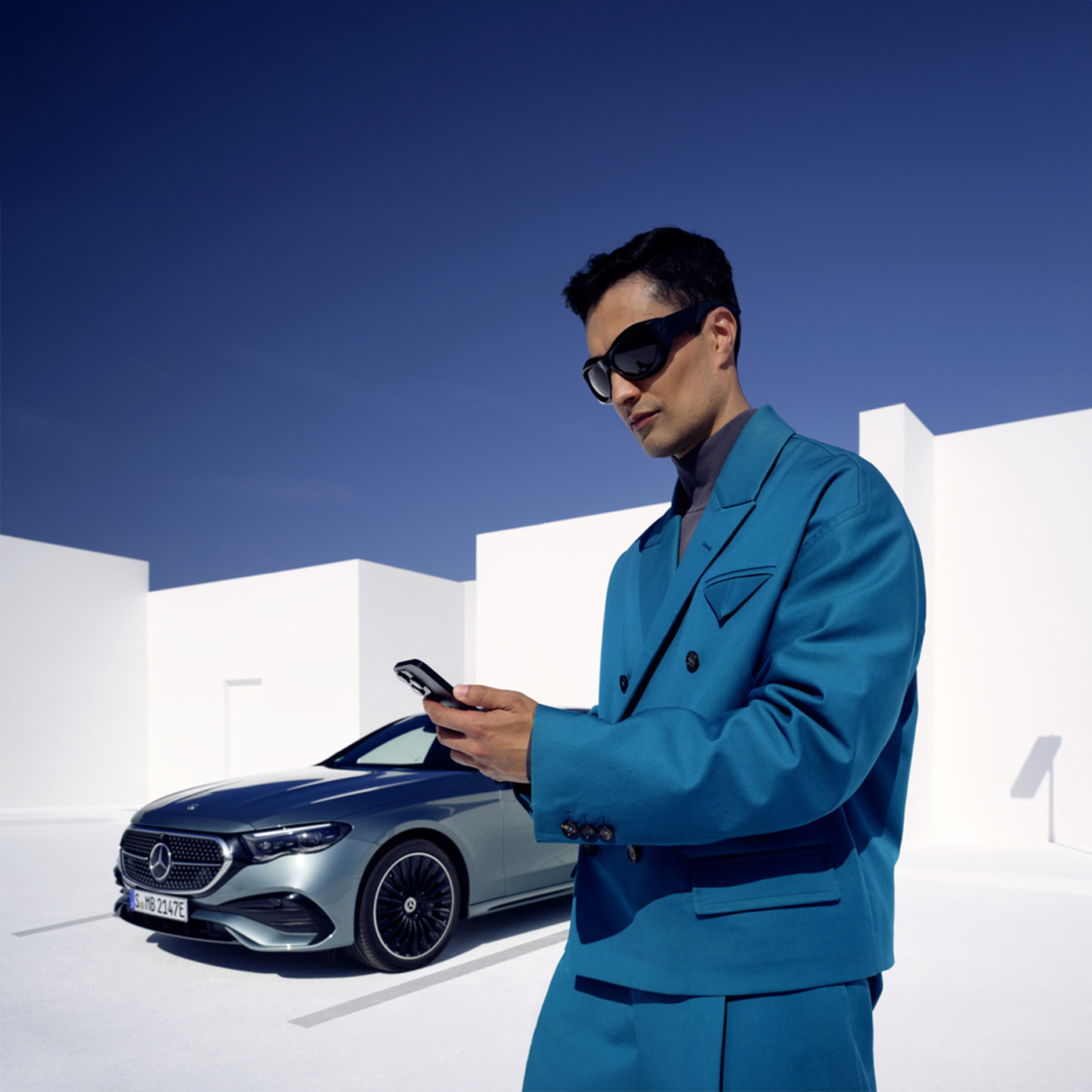 Mercedes me uygulamaları| Dijital Ekstralar | Mercedes me Mercedes-Benz'inize en iyi bağlantı: Mercedes me uygulaması.