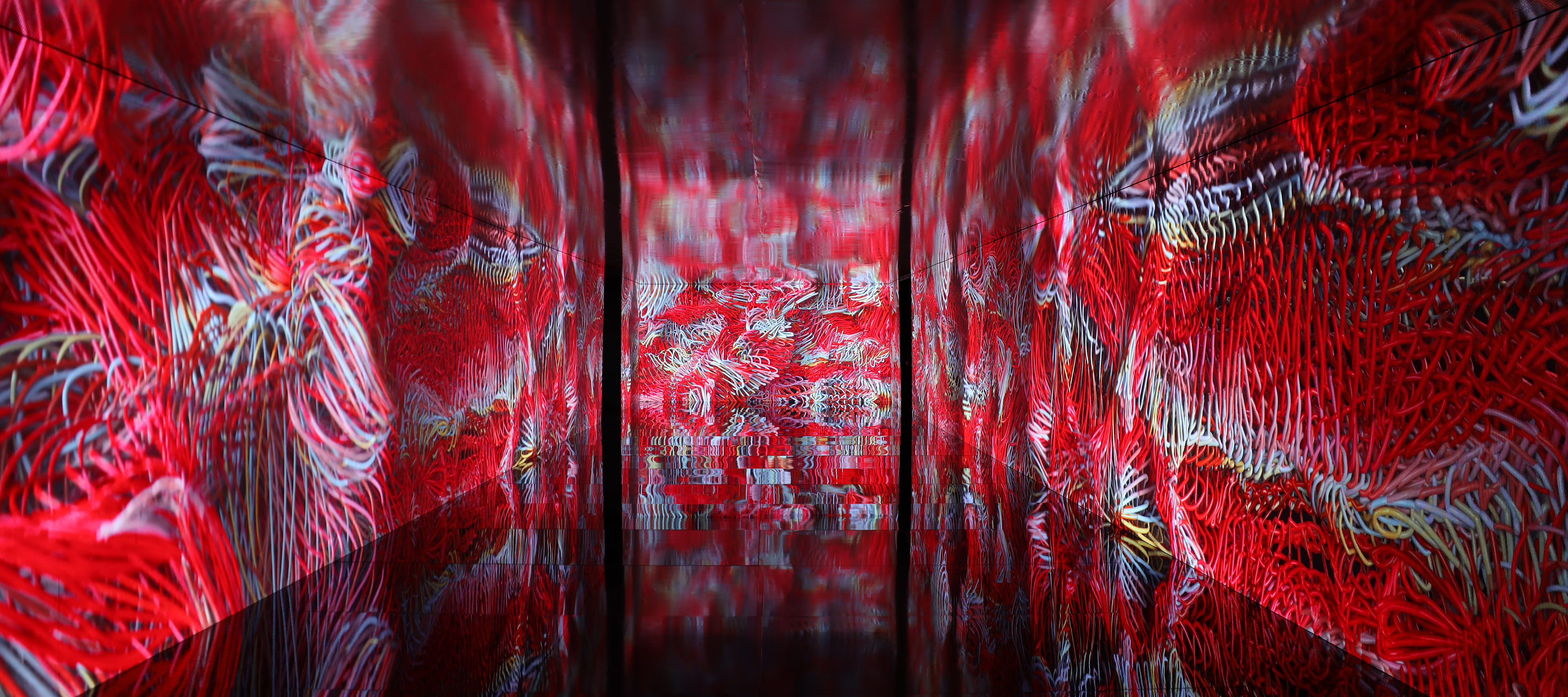 Mercedes-Benz x Ouchhh Studio Mercedes-Benz x Ouchhh Studio