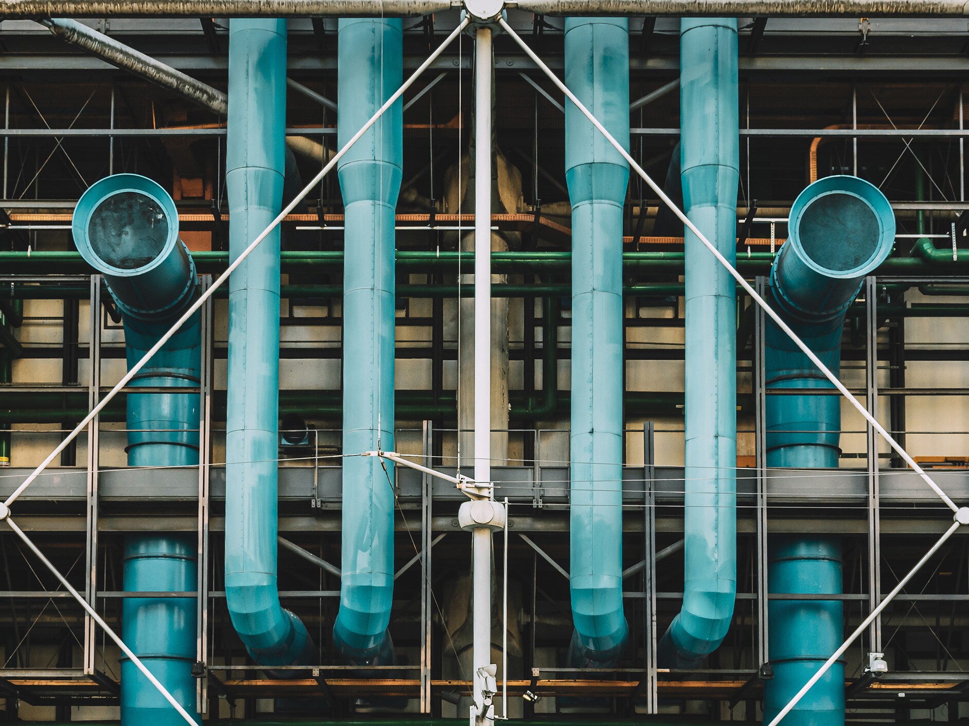 Dünyaca Ünlü Görülmesi Gereken Sanat Galerileri