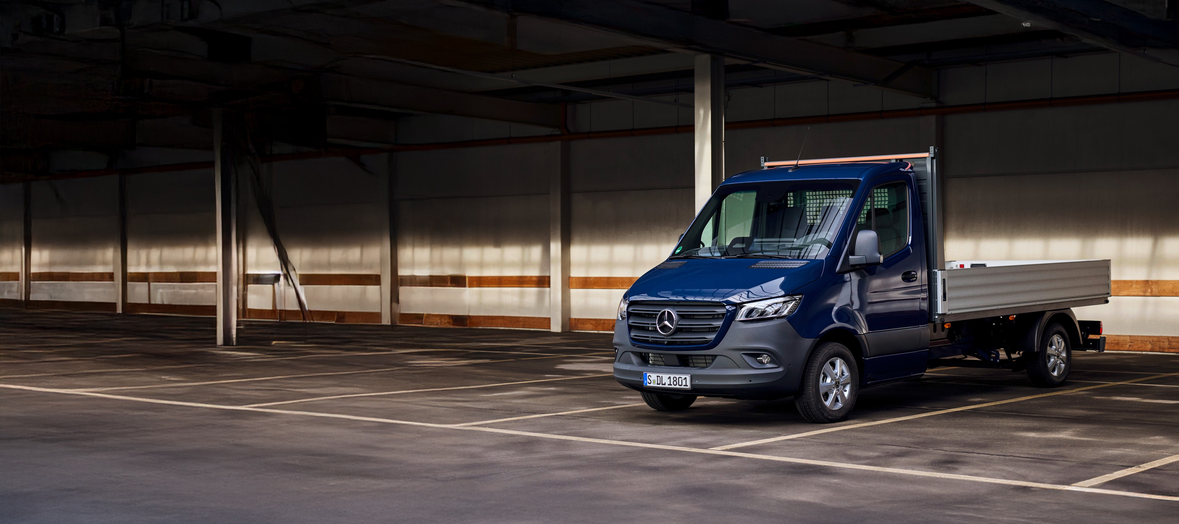 Leasing ve finansman | Sprinter şasi | Mercedes-Benz Mercedes-Benz Sprinter şasinin dış tasarımı.