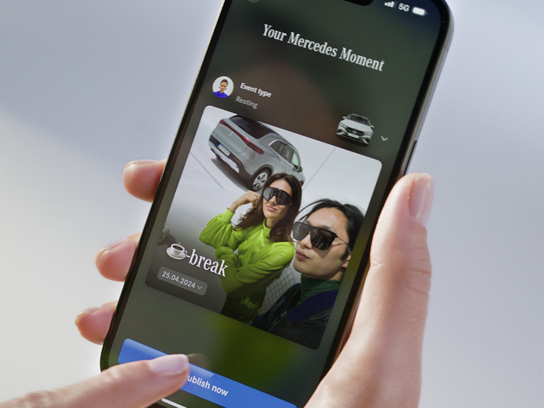 Mercedes-Benz Hikayeler Uygulamasının ekranı.