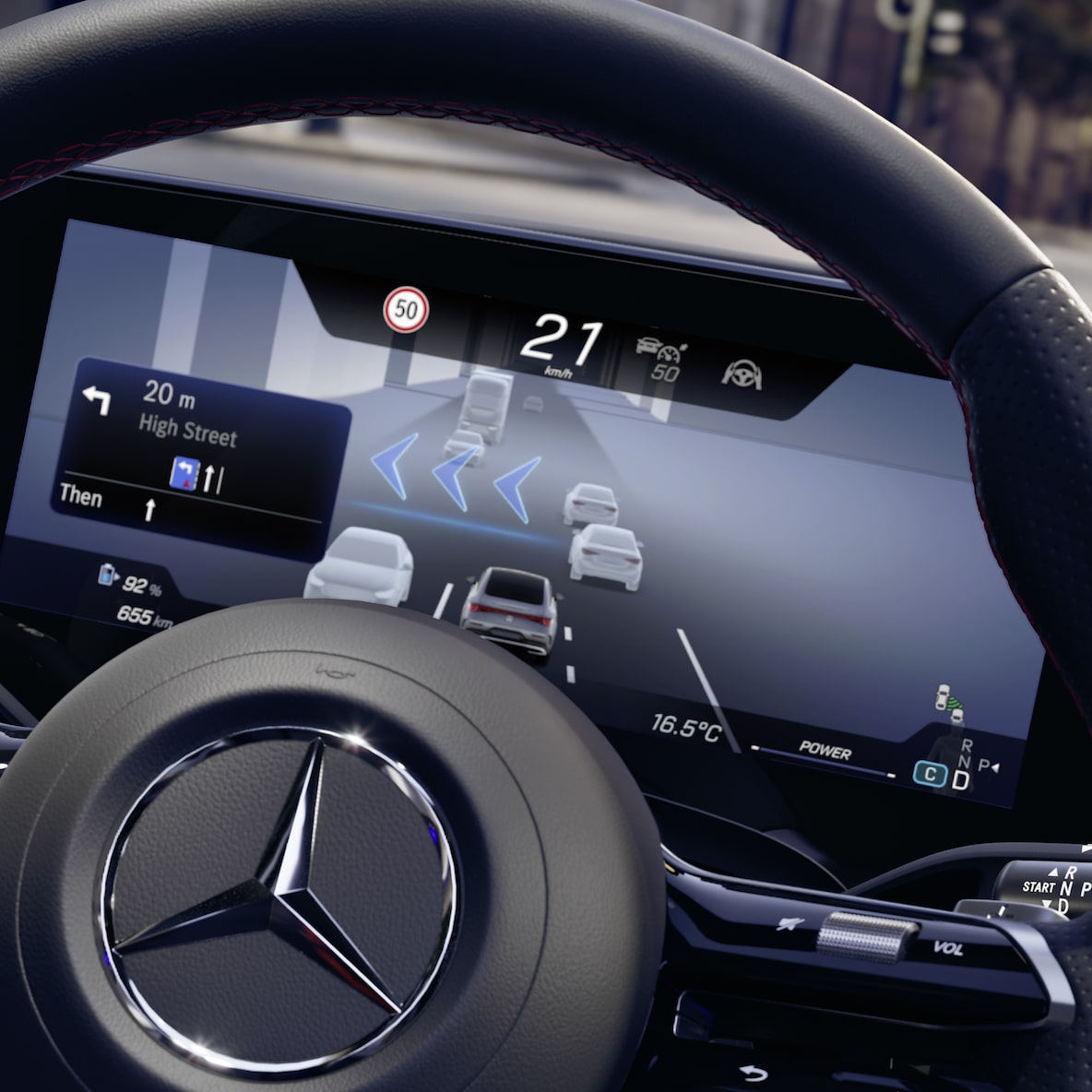 Tamamen yeni CLA Shooting Brake'deki navigasyon haritaları içeren MBUX Superscreen.