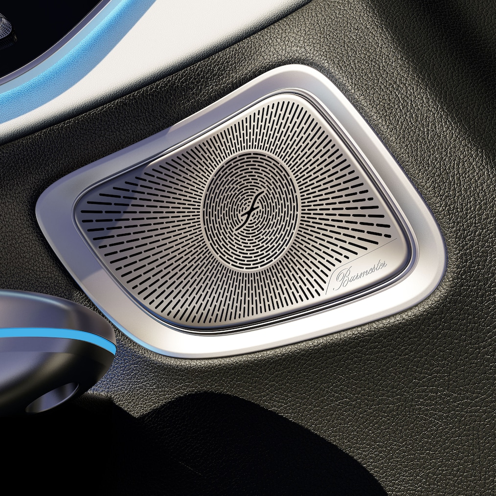 Mercedes-Benz CLE Cabriolet içerisindeki Burmester® 3D surround ses sistemi.
