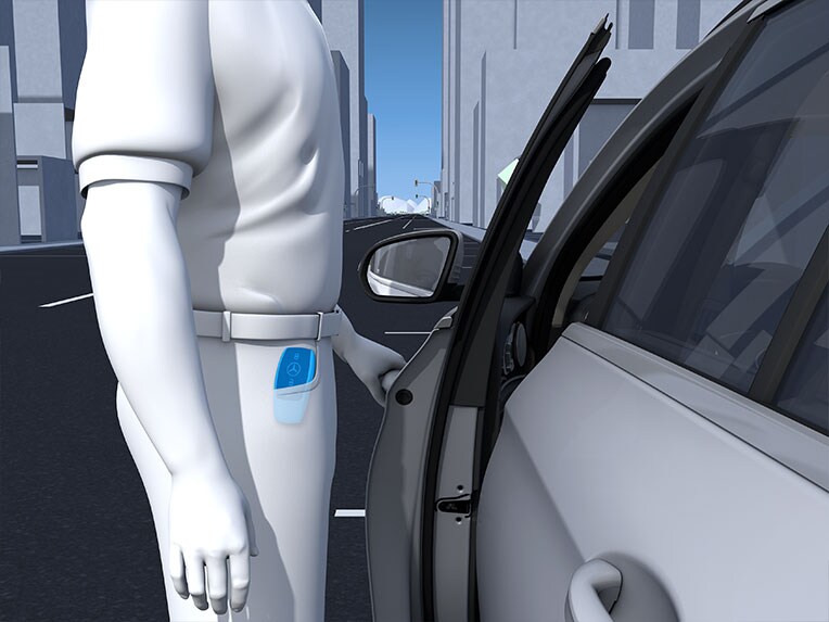 Mercedes-Benz GLB'nin KEYLESS-GO fonksiyonunun bir göstergesi.