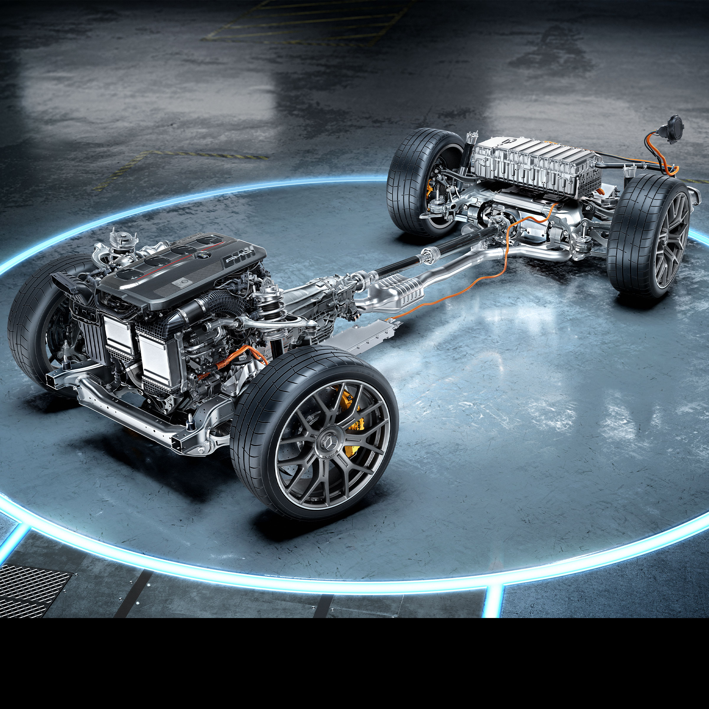 Mercedes-AMG GLC 63 S E PERFORMANCE Coupé'nin tahrik aksamı.
