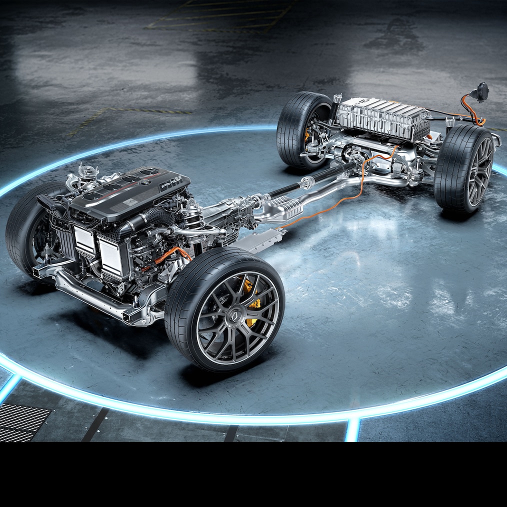 Mercedes-AMG GLC 63 S E PERFORMANCE Coupé'nin tahrik aksamı.