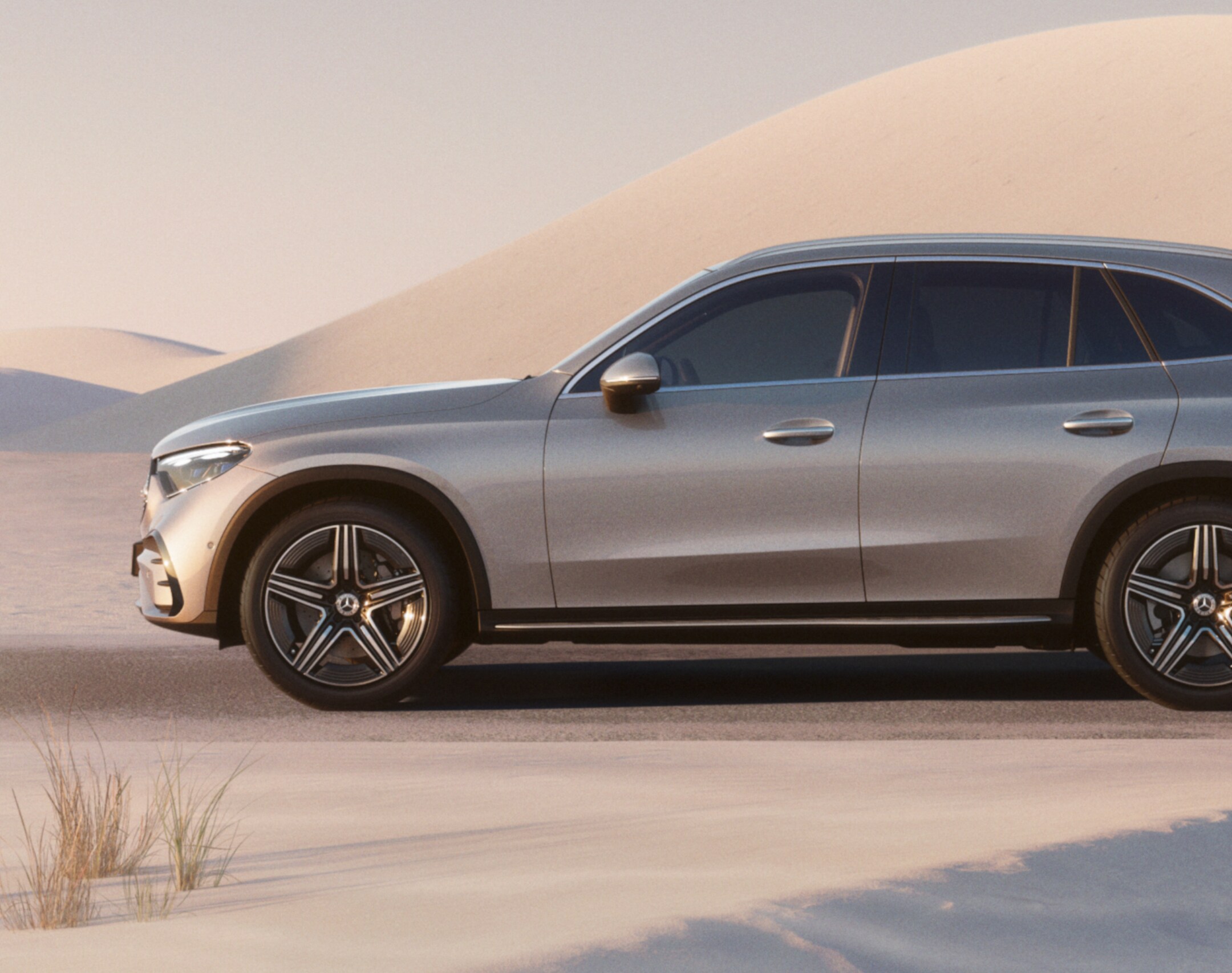 Yeni Mercedes-Benz GLC SUV'nin dış mekan görünümü.