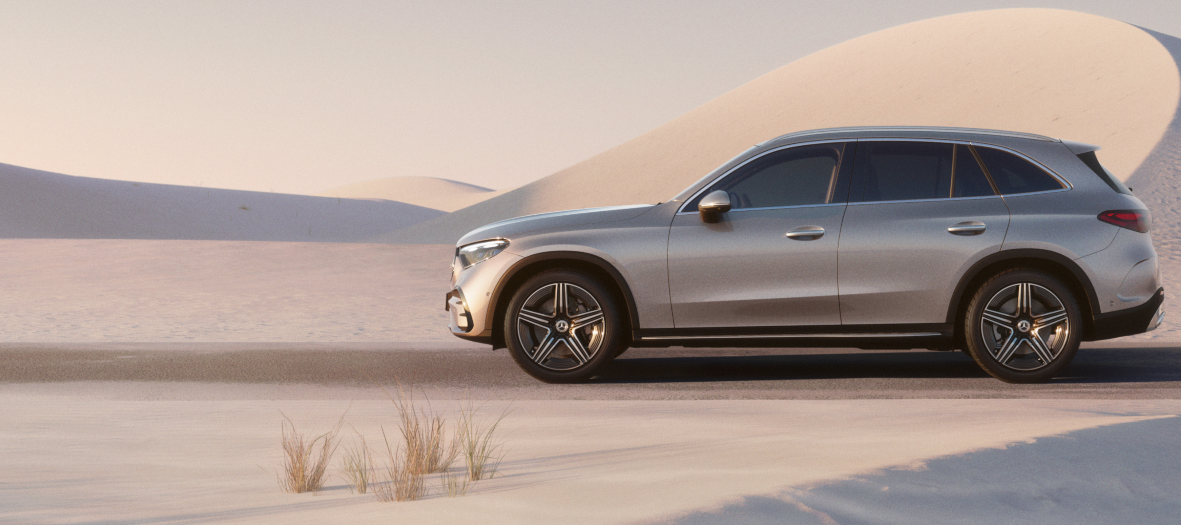 GLC SUV | Mercedes-Benz Yeni Mercedes-Benz GLC SUV'nin dış mekan görünümü.