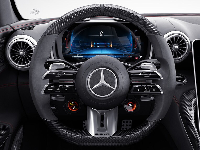 Mercedes-AMG SL Roadster'daki AMG Performance direksiyon simidi.