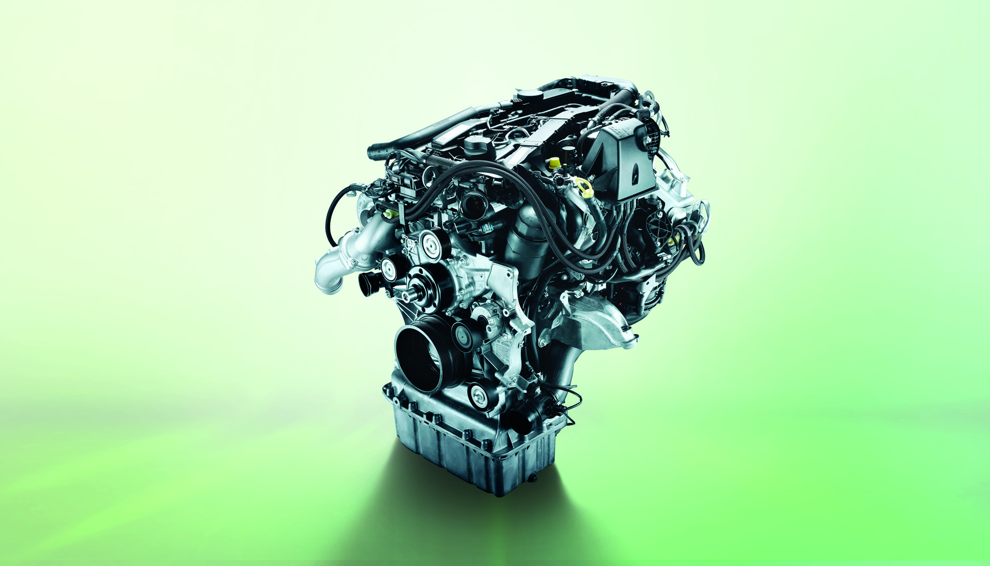 Yenilenen Parçalar | Mercedes-Benz Bir Mercedes-Benz aracının Yenilenen Parçaları.