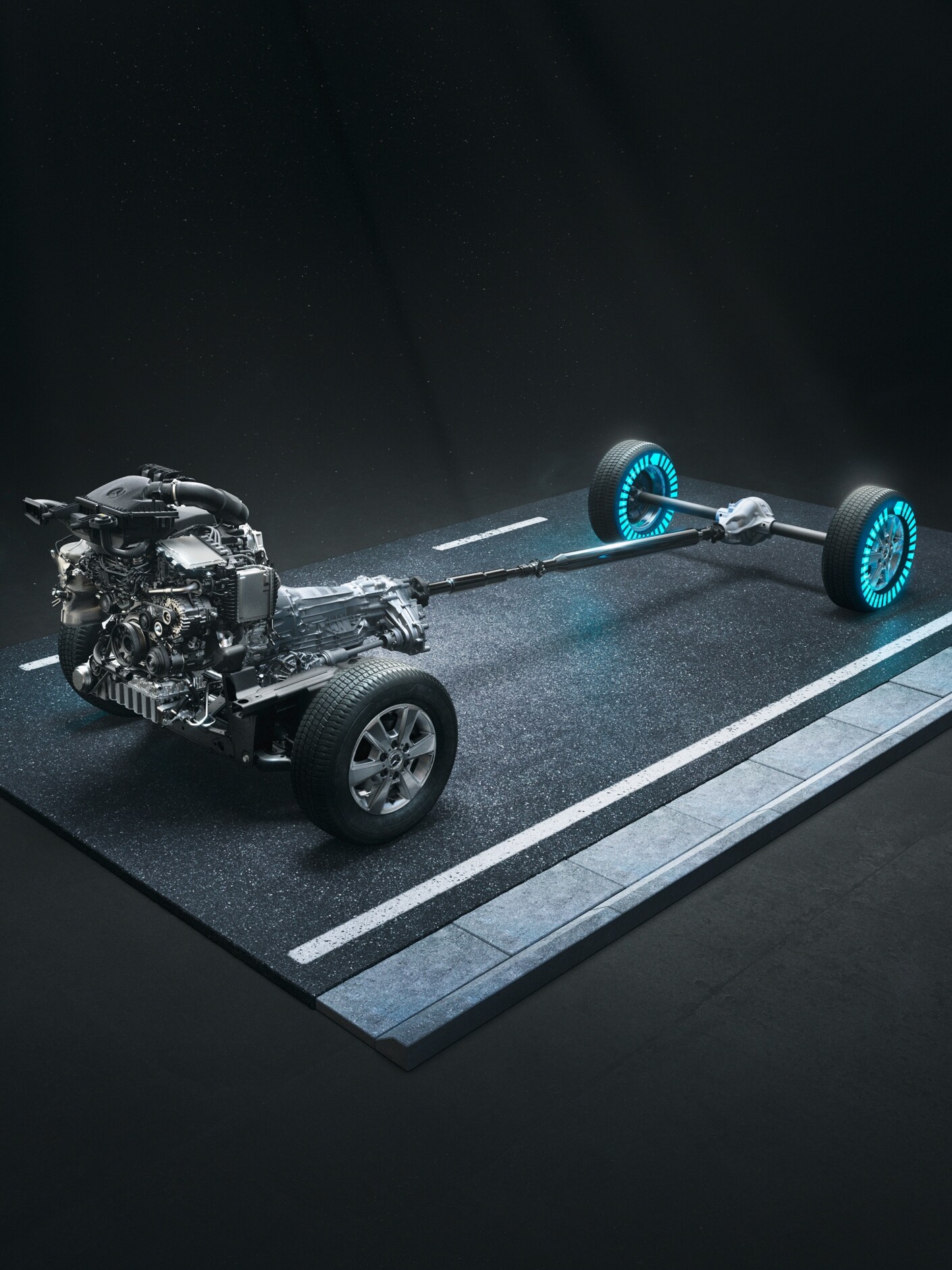 Sprinter Açık Kasalı Aracın talebe göre tork sunan 4x4 tüm tekerleklerden tahriki.